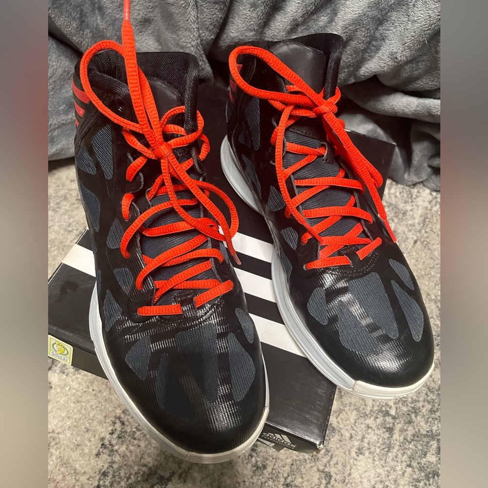 Adidas Crazy Shadow boys basketball shoes